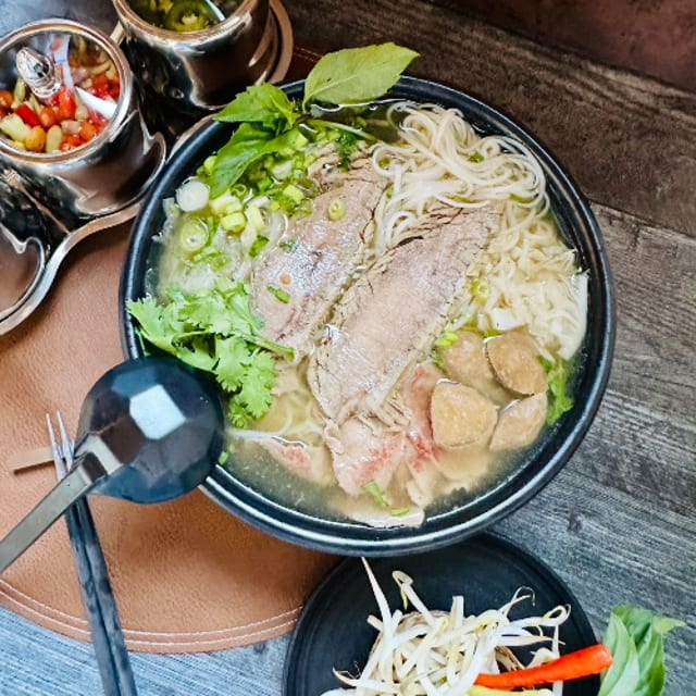 House Pho.